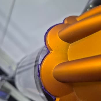 Dyson Süpürgemin Silikon Kısımları Hızla Yıprandı