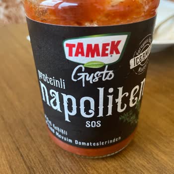 Napoliten Sosun İçinden Çıkan Tahta Parçası Şoku!