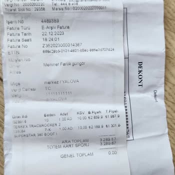 Adidas Ayakkabının 8 Ayda Yırtılması Şaşkınlık Yarattı