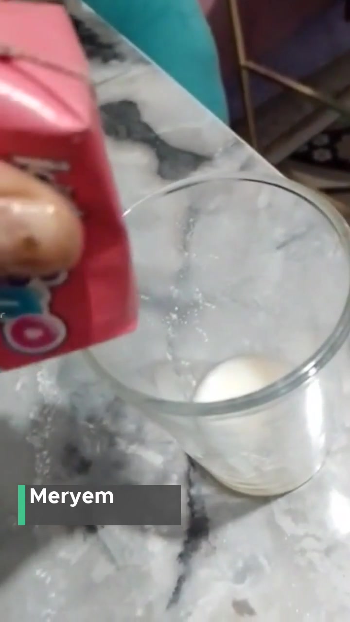 İçim Süt Yoğurt Gibi videonun kapak resmi