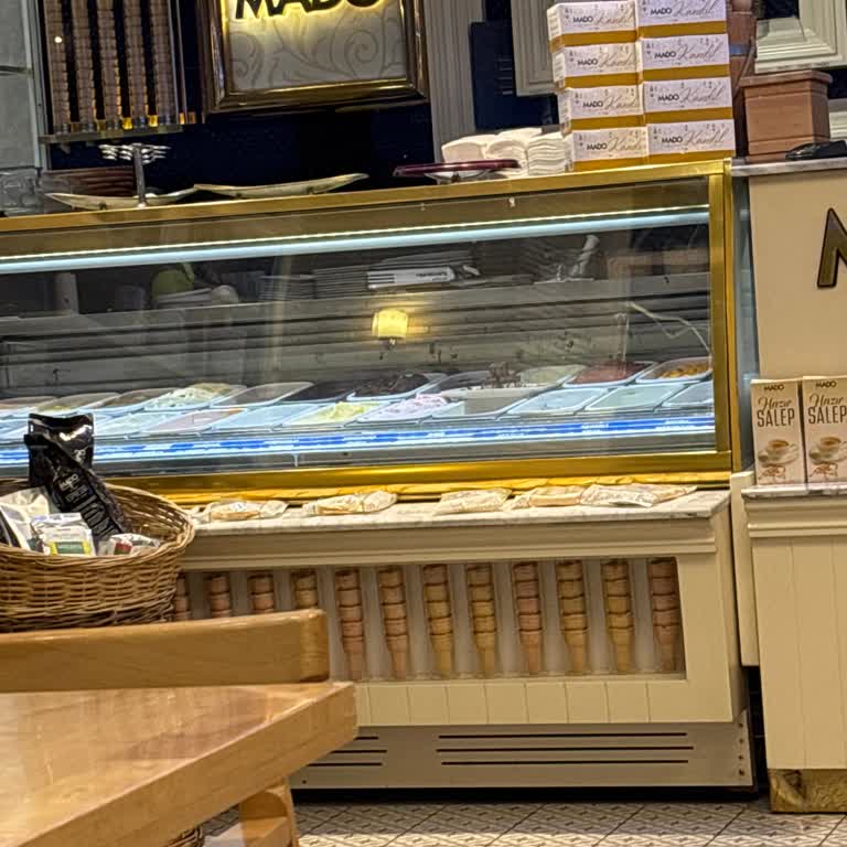 Mado'da Bedava Pasta Ve Dondurma Sözü Tutulmuyor