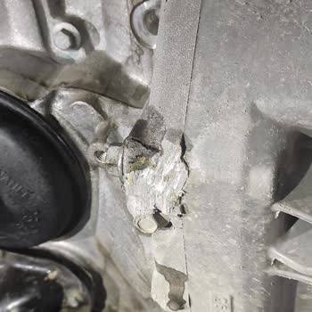 Oto Koç'tan Aldığım Araç Kusurlu Çıktı, Mağduriyetim Giderilmedi