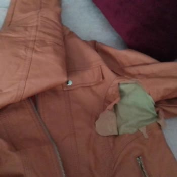 Deri Ceketin Hızlı Çöküşü: Hayal Kırıklığı!