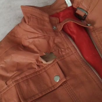 Deri Ceketin Hızlı Çöküşü: Hayal Kırıklığı!