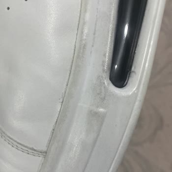 Faruk Sağın Kirli Ve Boya Lekeli Ayakkabı Sorunu