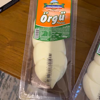 Aynı Pakette Farklı Sonuç: Küflenen Peynir