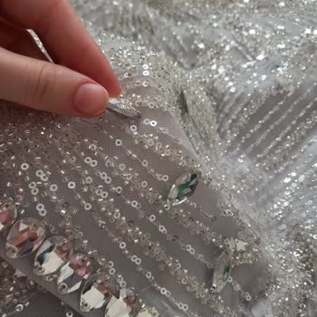 Kirli Ve Yırtık Abiye İçin İade Sorunu