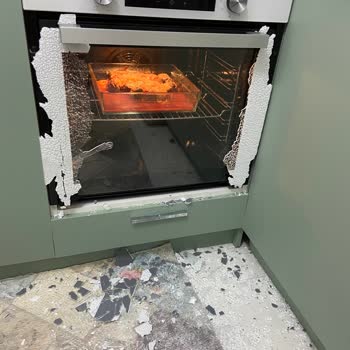 Simfer Ankastre Fırın Camı Patladı: Güvenlik Sorunu