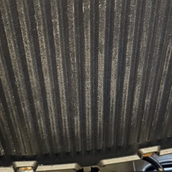 Tefal Yüksek Fiyatlı Tost Makinesinde Beklenmedik Yüzey Sorunu