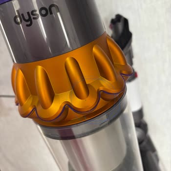 Dyson Submarine Cihazında Çatlak Ve Performans Düşüşü