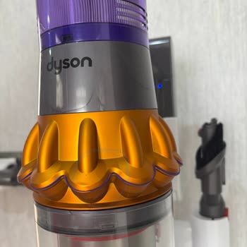 Dyson Submarine Cihazında Çatlak Ve Performans Düşüşü