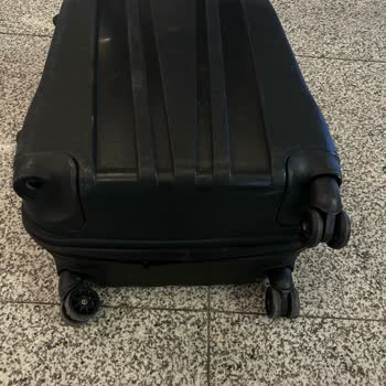 Ajet Firması İle Valiz Kırılma Ve İlgisizlik Sorunu