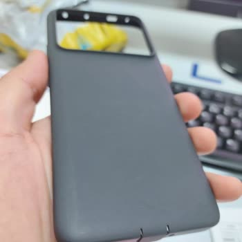 Aldatıcı Ürün Teslimatı: Çiziklerle Gelen Yeni Telefon