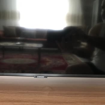 Samsung TV'nin Garanti Süresi Dolduktan Sonra Ortaya Çıkan Ekran Sorunu