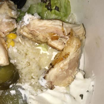 Paket Mutfak Pişmemiş Tavuk Skandalı