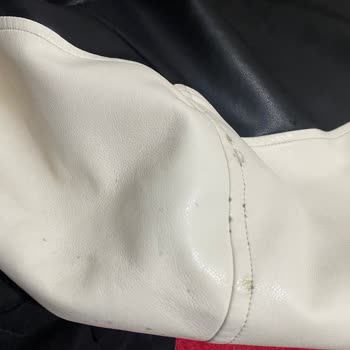 LCW Deri Ceket Kalitesizliği Hayal Kırıklığı Yarattı