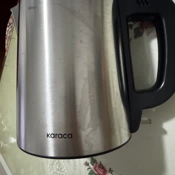 Karaca Çay Makinesi: Leke Tutmaz İddiası Hayal Kırıklığı Yarattı