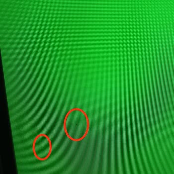 Samsung Refused to Replace My TV with 5 Dead Pixels and Deformation