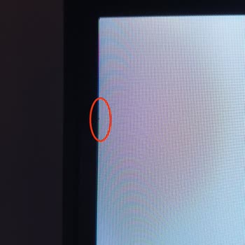 Samsung Refused to Replace My TV with 5 Dead Pixels and Deformation