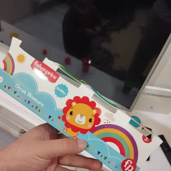 Oyun Hamuru Tehlikesi: Çocuğumun Ellerine Zarar Verdi!