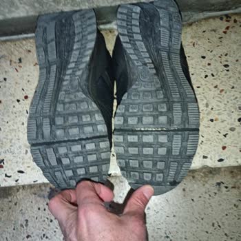 Tonny Black Ayakkabıda Taban Yarığı Sorunu