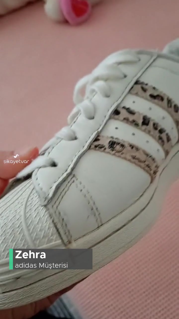 Adidas Superstar Ayakkabıda Deri Soyulması videonun kapak resmi