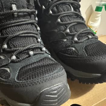 Merrell Ayakkabıda Kalıcı Üretim Hatası Ve Yetersiz Müşteri Hizmeti