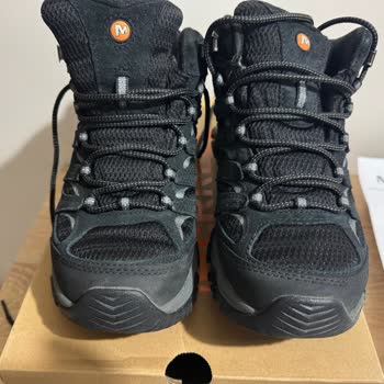 Merrell Ayakkabıda Kalıcı Üretim Hatası Ve Yetersiz Müşteri Hizmeti