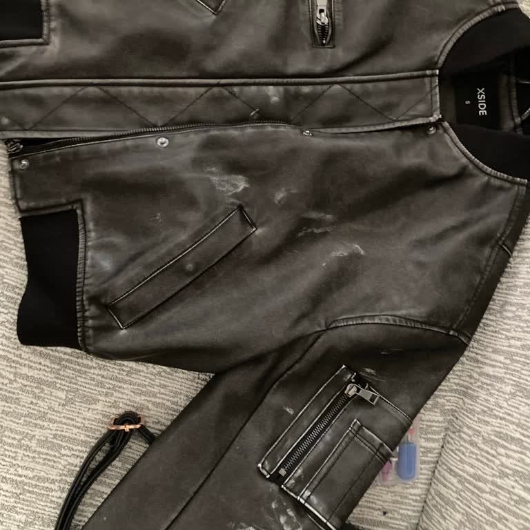 LCW Deri Cekette Kimyasal Koku Ve Leke Problemi