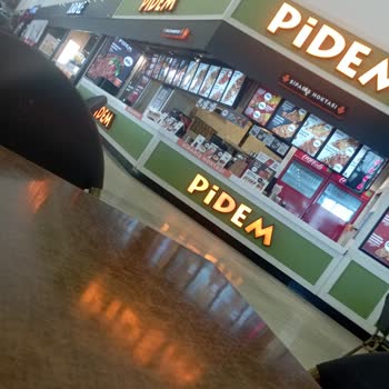 Pidem'de Müşteri Umursamazlığı Ve Çay Bekleyişi