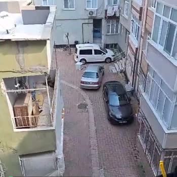 Zeytinburnu Belediyesi MOBESE Tekrar Takılmıyor, Mahallemizde Güvende Değiliz