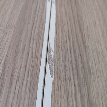 İstikbal Masa Sorunu: Kalitesiz Malzeme Ve İlgisiz Servis