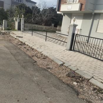 Mahalledeki Asfaltlama Sorununun Çözüm Bekliyor