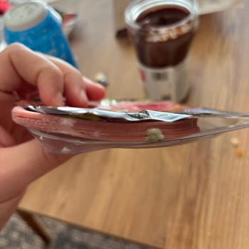 Namet Aldığımız Ürünün Küflü Çıkması Şaşkınlık Yarattı