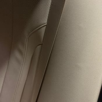 BMW G30 Koltuk Derisi Sorunları Ve Servis Yetersizliği