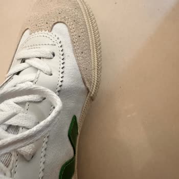 Veja Ayakkabının İlk Haftada Dağılması Ve Beymen'in İlgisizliği