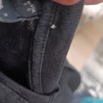 Defolu T-shirt Ve Yetersiz Müşteri Hizmeti
