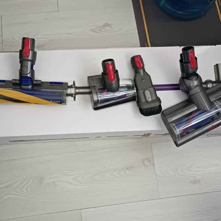 Eksik Parça Sorunu: Dyson Süpürge Alışverişinde Müşteri Hizmetleri Hayal Kırıklığı