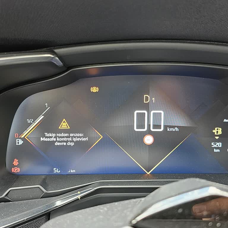 Ds Automobiles DS7 Aracımda Kronik Takip Radarı Arızası