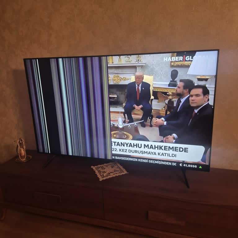 Samsung TV'nin Beklenmedik Panel Arızası Ve Müşteri Hizmetleri Hayal Kırıklığı
