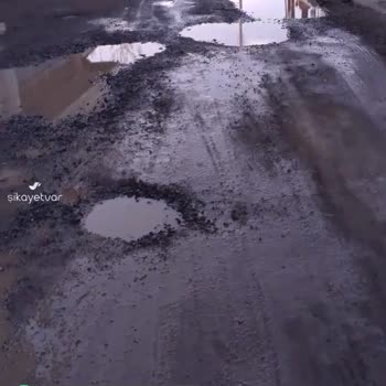 Samsun Büyükşehir Belediyesi Okul Yolumuza Asfalt Dökülmesini İstiyoruz