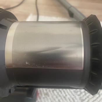 Dyson Süpürge Tamir Edilmeden Ve Hasarlı Geri Gönderildi