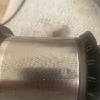 Dyson Süpürge Tamir Edilmeden Ve Hasarlı Geri Gönderildi