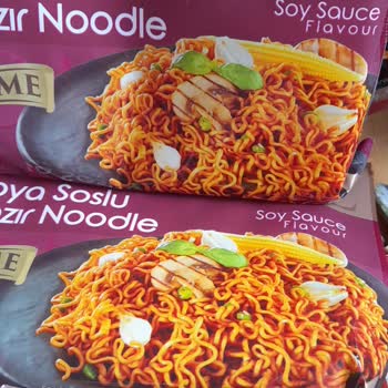 Eksik Baharatla Gelen Soya Soslu Noodle Hayal Kırıklığı