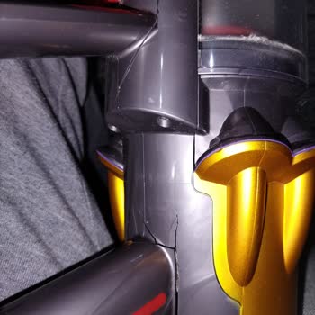 8 Aylık Süpürgede Çatlak Sorunu Ve Hayal Kırıklığı