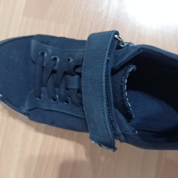 FLO Mağazasından Alınan Ayakkabının 1 Haftada Dağılması