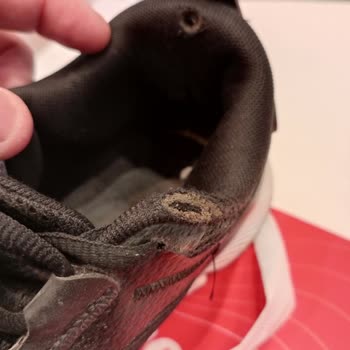 Puma Ayakkabıda Erken Deformasyon