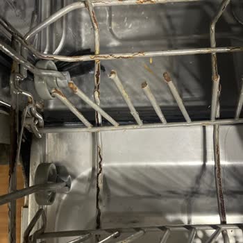 Uzun Süreli Kullanımda Paslanma Ve Soyulma Sorunu