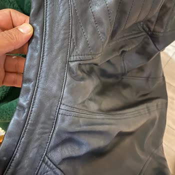 Derimod Ceket Renk Solması Ve İlgisiz Mağaza Deneyimi