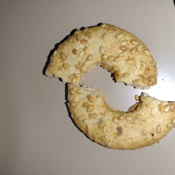 Bisküvide Kıl Şoku: Sağlığımız Tehlikede!